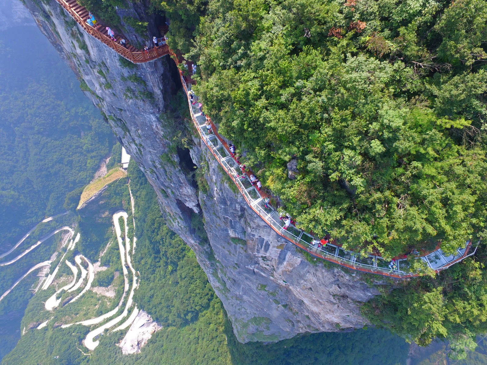 20 Bridges That Are Scarier Than Your Worst Nightmares