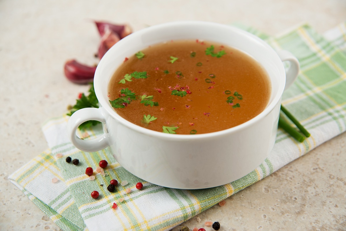 Harnessing the Potential Benefits of Bone Broth